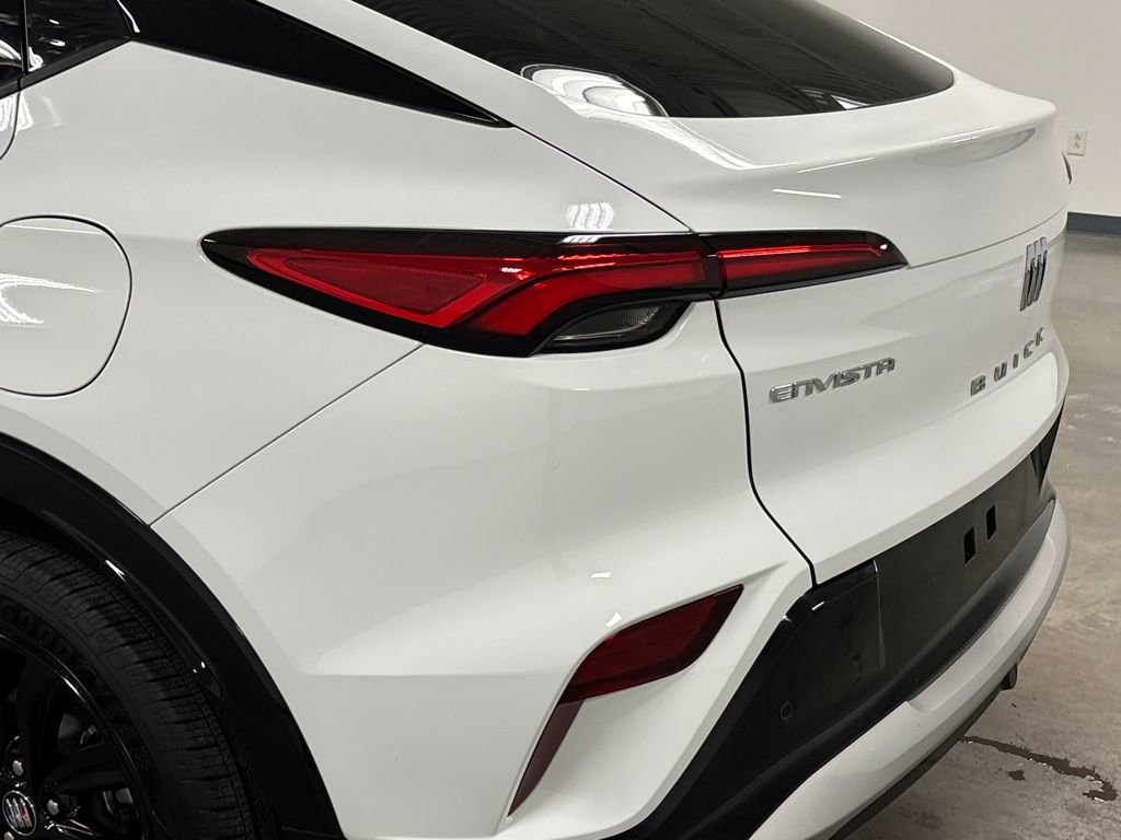 Used 2025 Buick Envista Sport Touring image 15