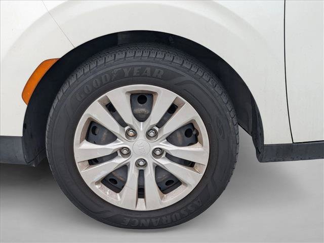 Used 2020 Kia Soul LX FWD image 19