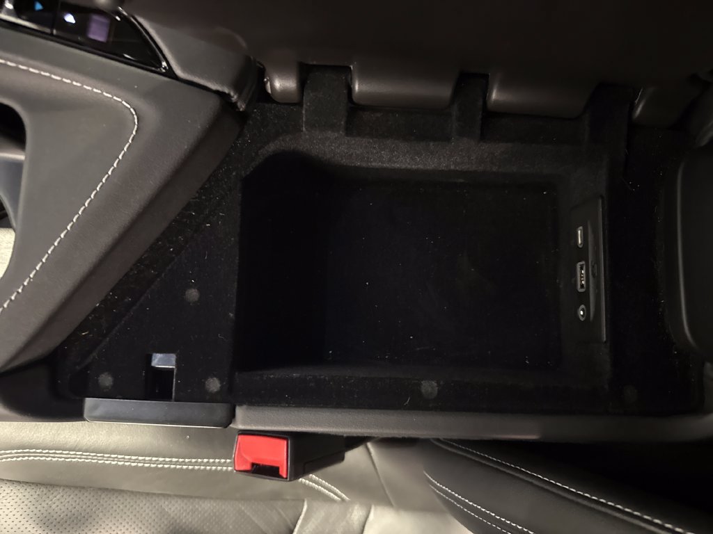 Used 2020 Chevrolet Corvette Stingray Preferred Cpe w/ 2LT Preferred Equipment Group RWD image 19