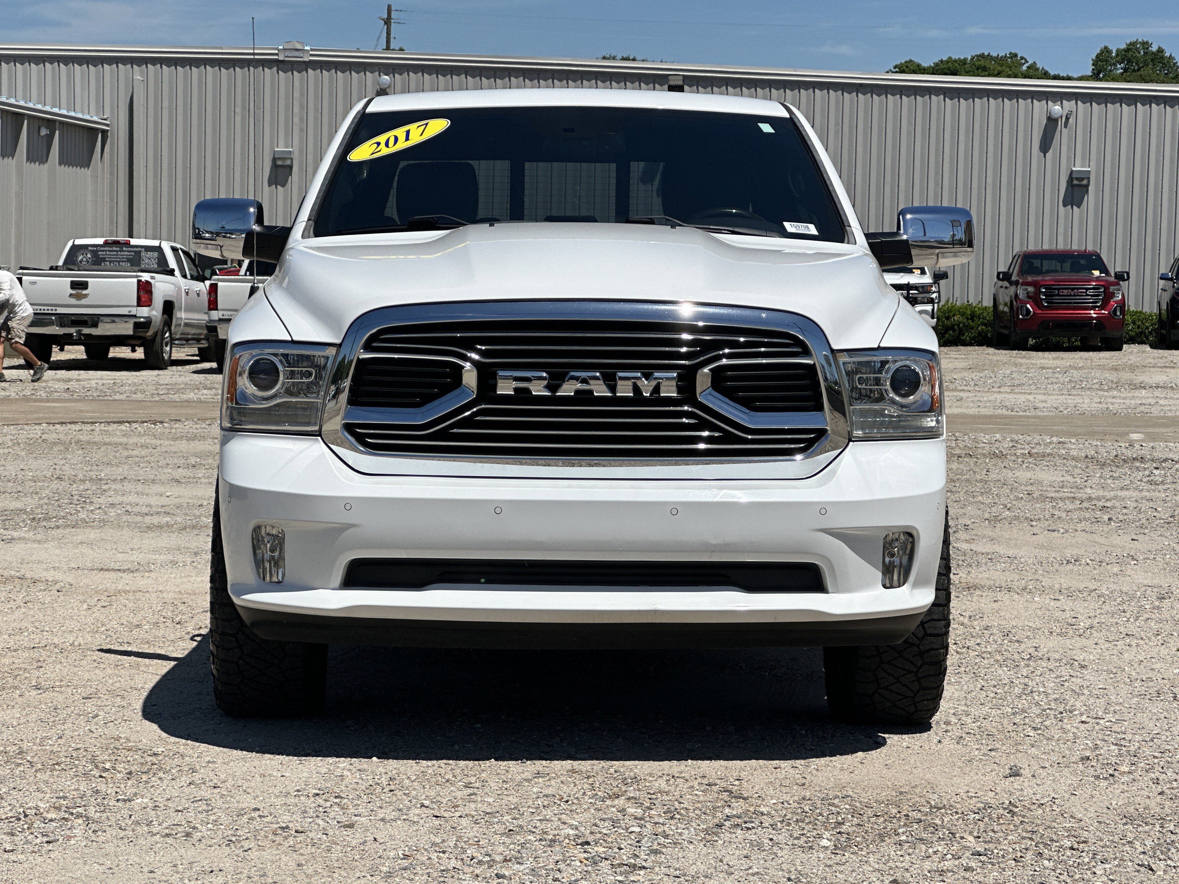 Used 2017 RAM 1500 Limited AWD/4WD image 2