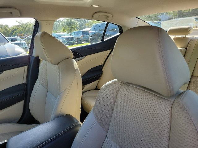 Used 2016 Nissan Maxima 3.5 SV FWD image 17