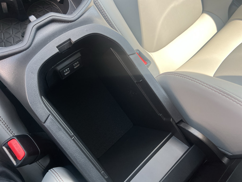 Used 2024 Toyota RAV4 XLE Premium FWD image 37
