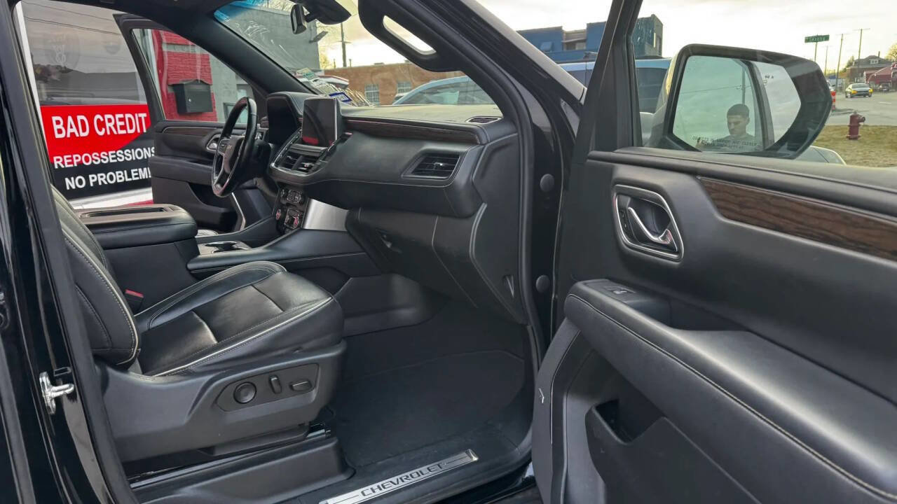 Used 2021 Chevrolet Tahoe Premier AWD/4WD image 14