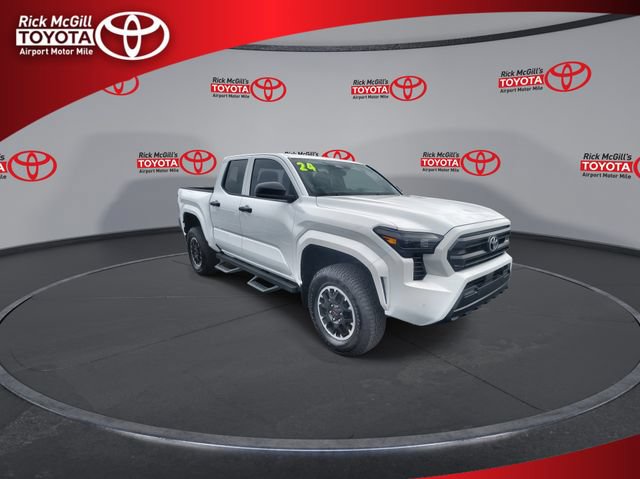 Used 2024 Toyota Tacoma SR w/ SR Upgrade Package AWD/4WD image 2