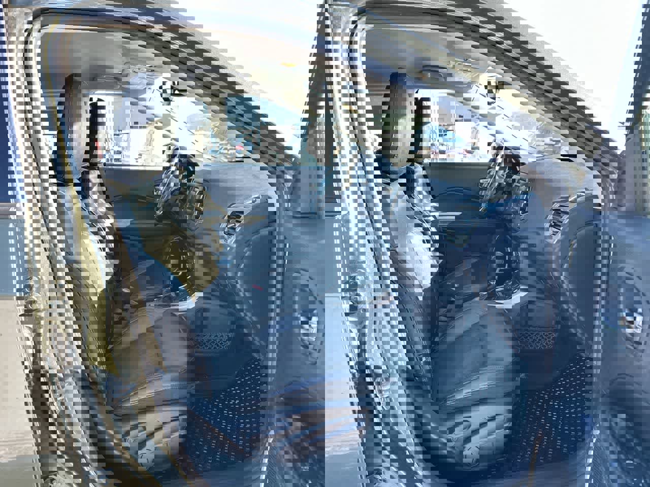 Used 2018 Jeep Compass Latitude w/ Cold Weather Group image 26