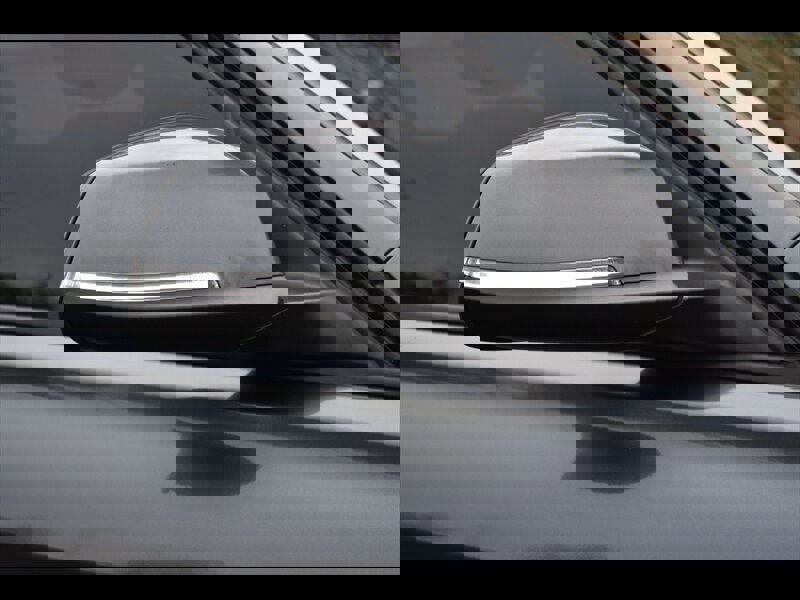 Used 2016 BMW 320i Sedan w/ Sport Package image 52