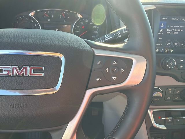 Used 2024 GMC Terrain SLT image 25