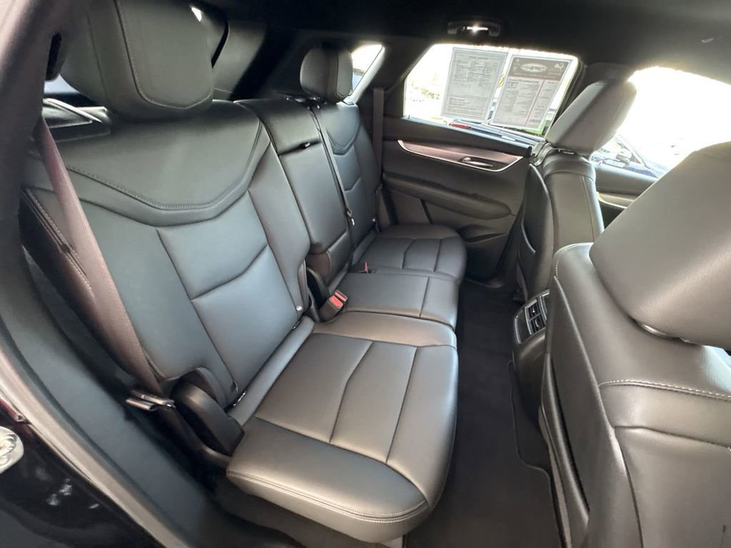 Certified 2024 Cadillac XT5 Luxury image 26