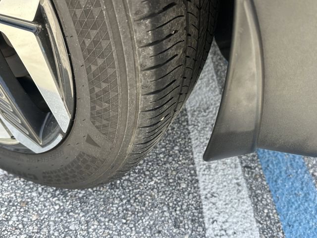 Certified 2023 Hyundai Tucson Limited FWD image 15
