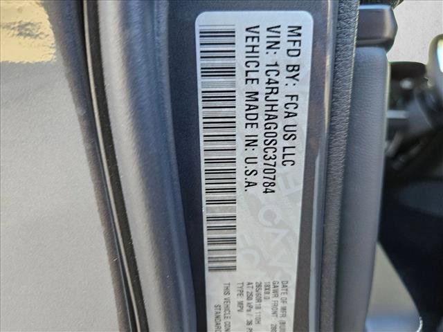 New 2025 Jeep Grand Cherokee Altitude w/ MOPAR Finishing Package image 17