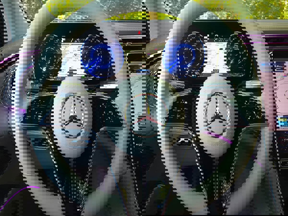 Used 2023 Mercedes-Benz EQS 450+ SUV image 43