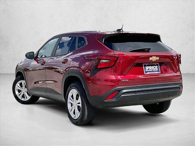 Used 2024 Chevrolet Trax LS FWD image 13