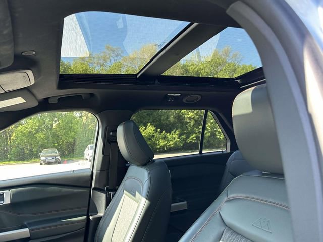 Used 2022 Ford Explorer Timberline w/ Timberline Technology Package AWD/4WD image 29