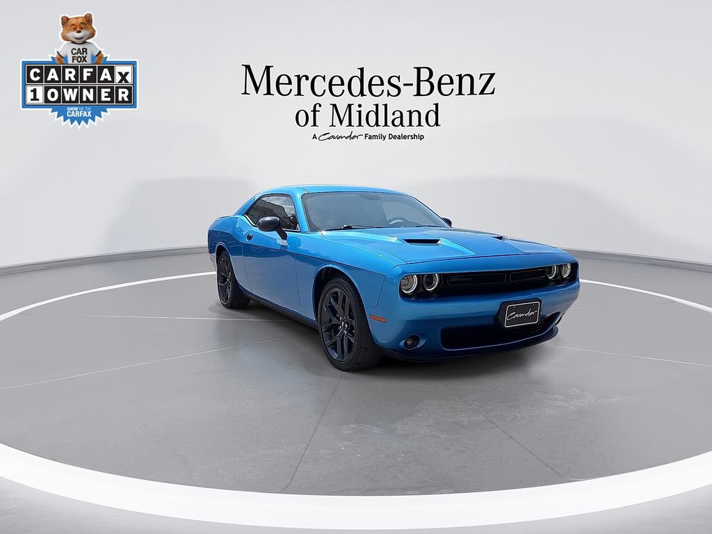 Used 2023 Dodge Challenger SXT w/ Plus Package RWD image 2
