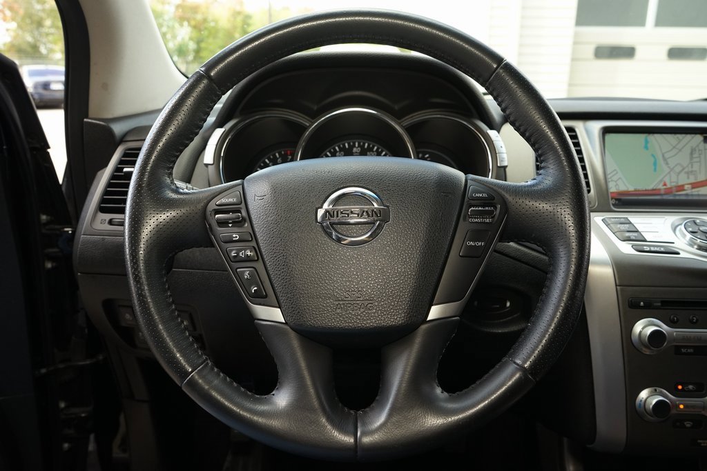 Used 2014 Nissan Murano LE w/ Platinum Edition Package image 12