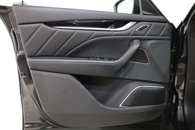 Certified 2022 Maserati Levante Modena AWD/4WD image 17