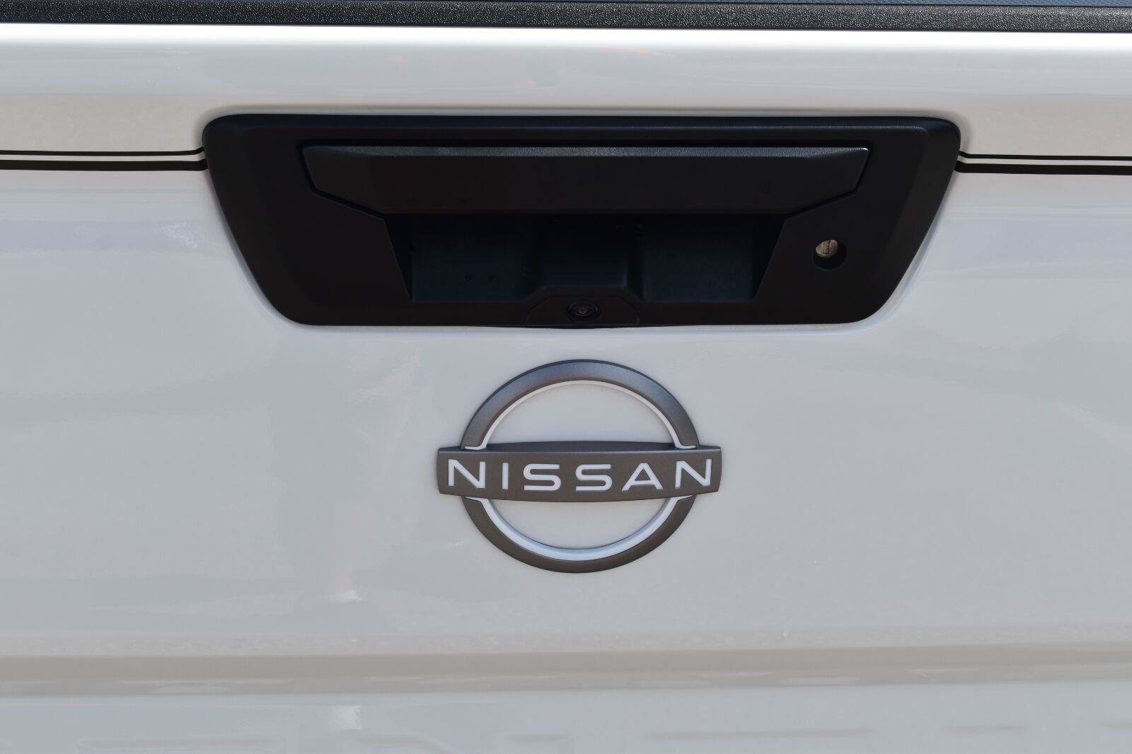 Certified 2025 Nissan Frontier SV w/ SV Convenience Package RWD image 7