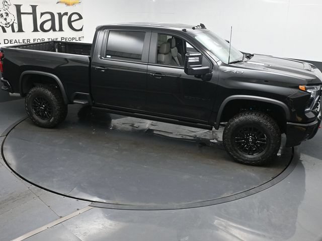 New 2026 Chevrolet Silverado 2500 ZR2 w/ LPO, Dark Essentials Package AWD/4WD image 16