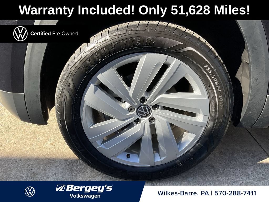 Certified 2022 Volkswagen Atlas Cross Sport SE w/ Panoramic Sunroof Package
