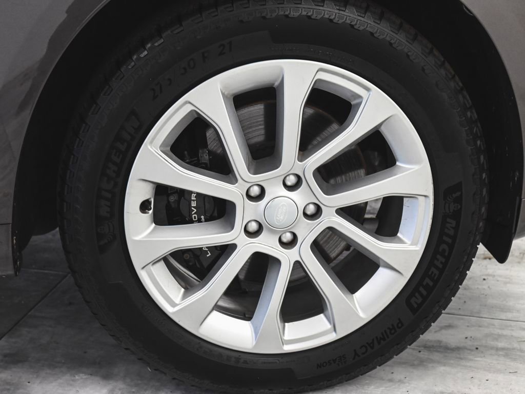 Used 2023 Land Rover Range Rover Sport SE Dynamic image 7