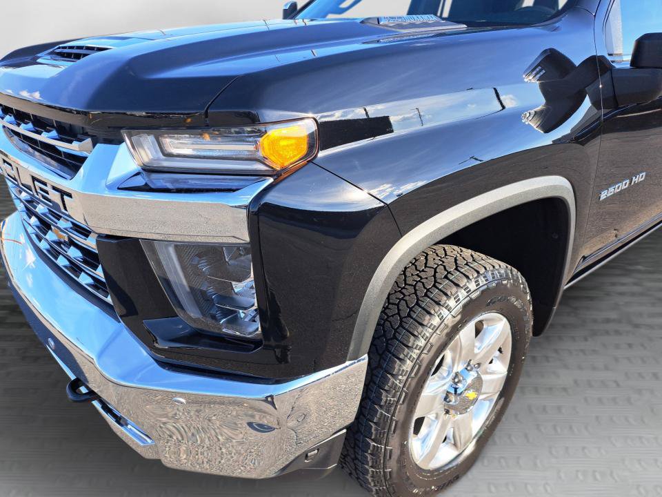 Used 2023 Chevrolet Silverado 2500 LTZ w/ LTZ Convenience Package AWD/4WD image 26