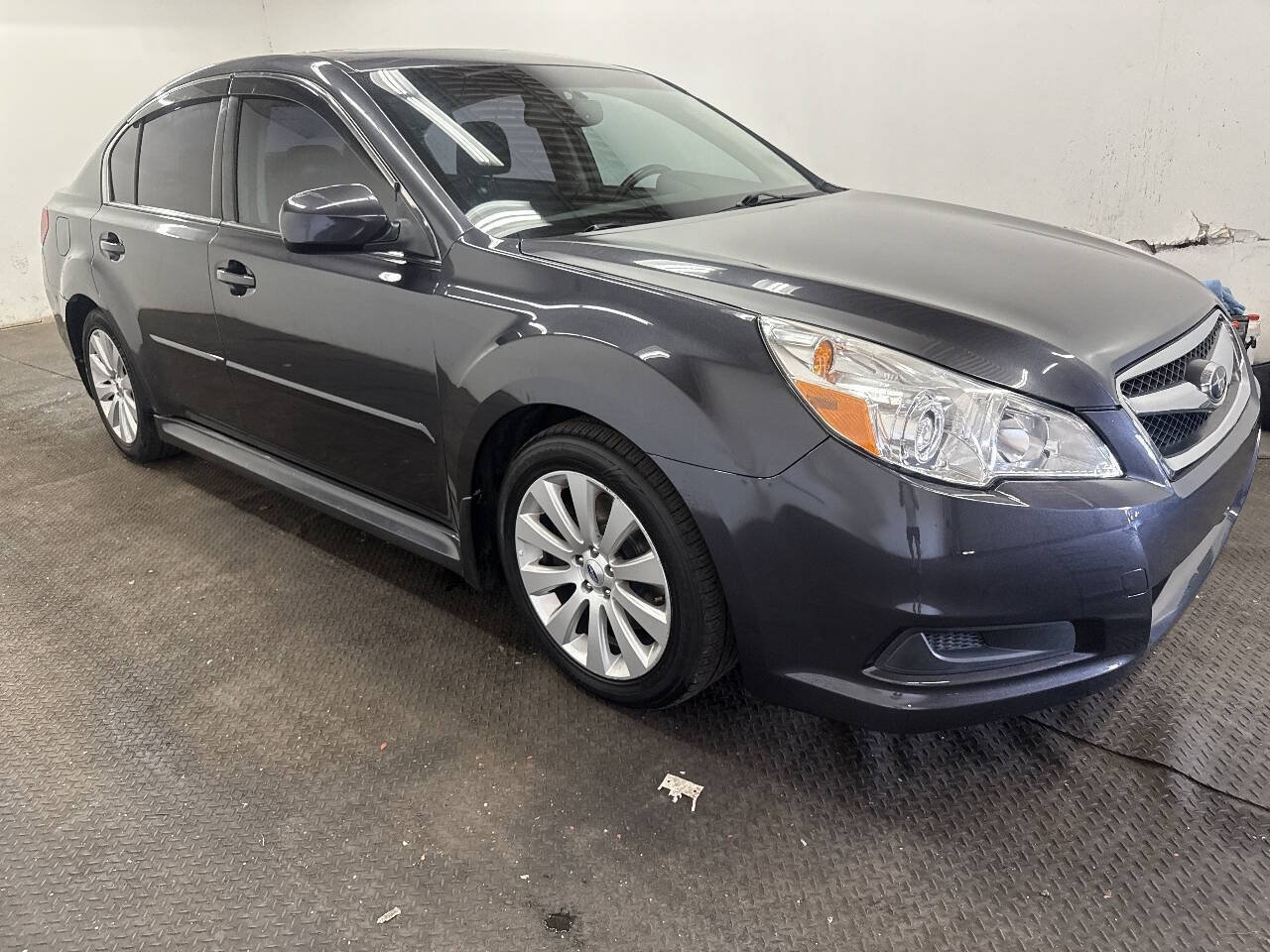 Used 2011 Subaru Legacy 3.6R Limited AWD/4WD image 1