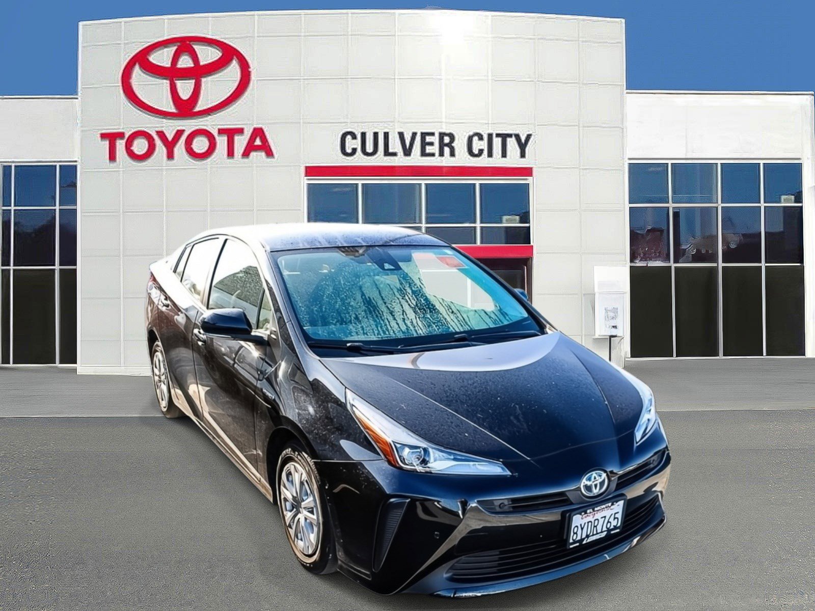 Used 2022 Toyota Prius LE