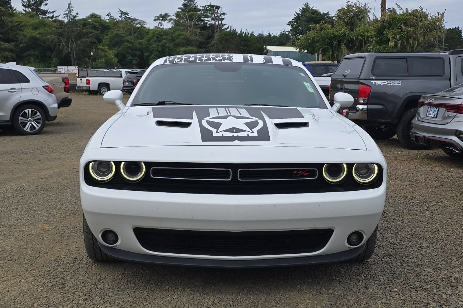Used 2015 Dodge Challenger R/T Plus RWD image 3