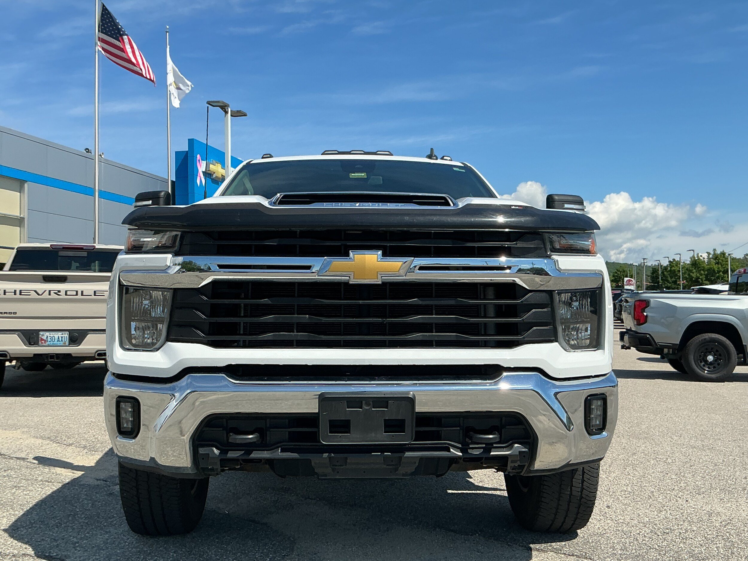 Certified 2024 Chevrolet Silverado 3500 LT w/ Convenience Package AWD/4WD image 3