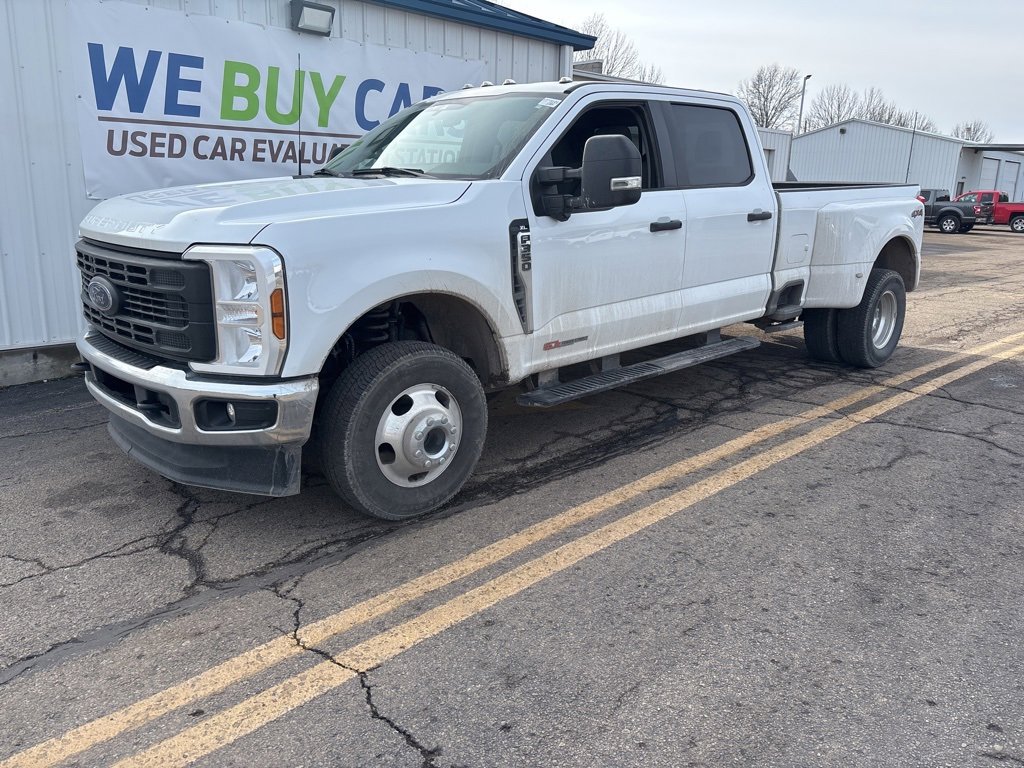 Used 2024 Ford F350 XL w/ 360-Degree Camera Package image 2