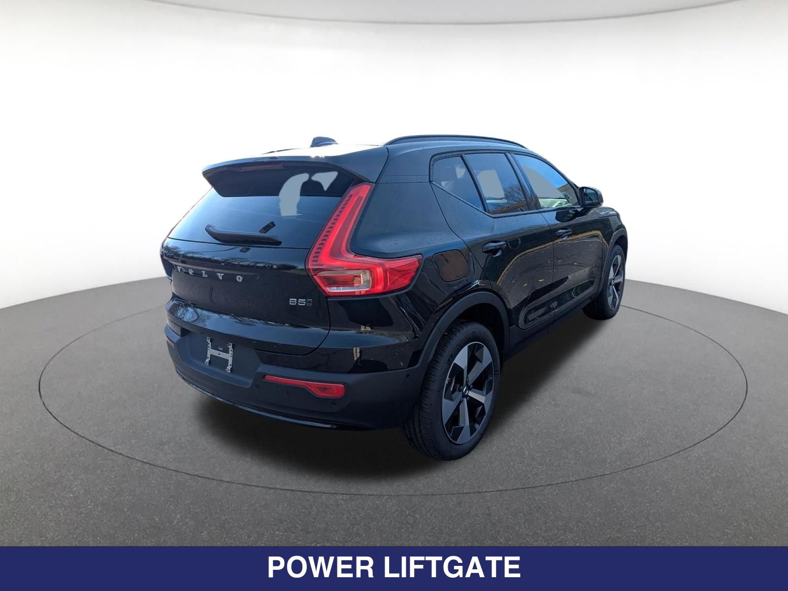 New 2026 Volvo XC40 B5 Plus w/ Protection Package Premier AWD/4WD image 5
