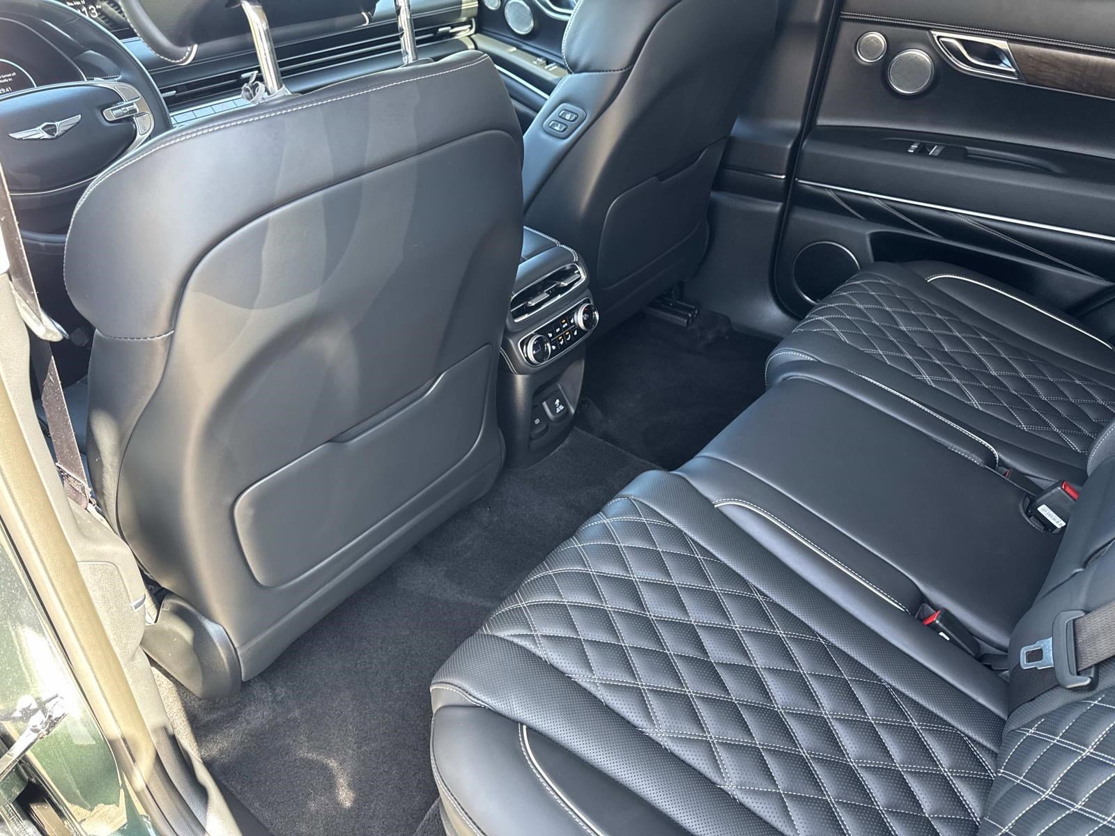 Used 2024 Genesis GV80 3.5T image 15