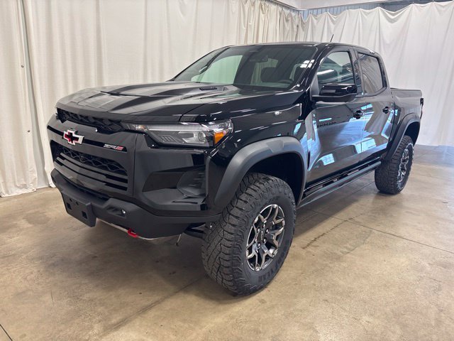 New 2026 Chevrolet Colorado ZR2 w/ Technology Package AWD/4WD image 9
