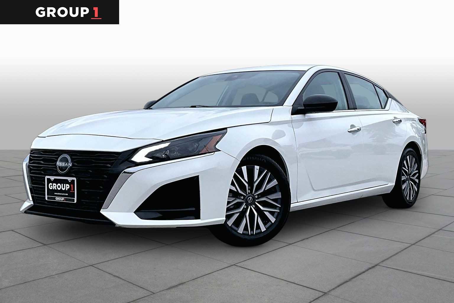 Used 2025 Nissan Altima 2.5 SV