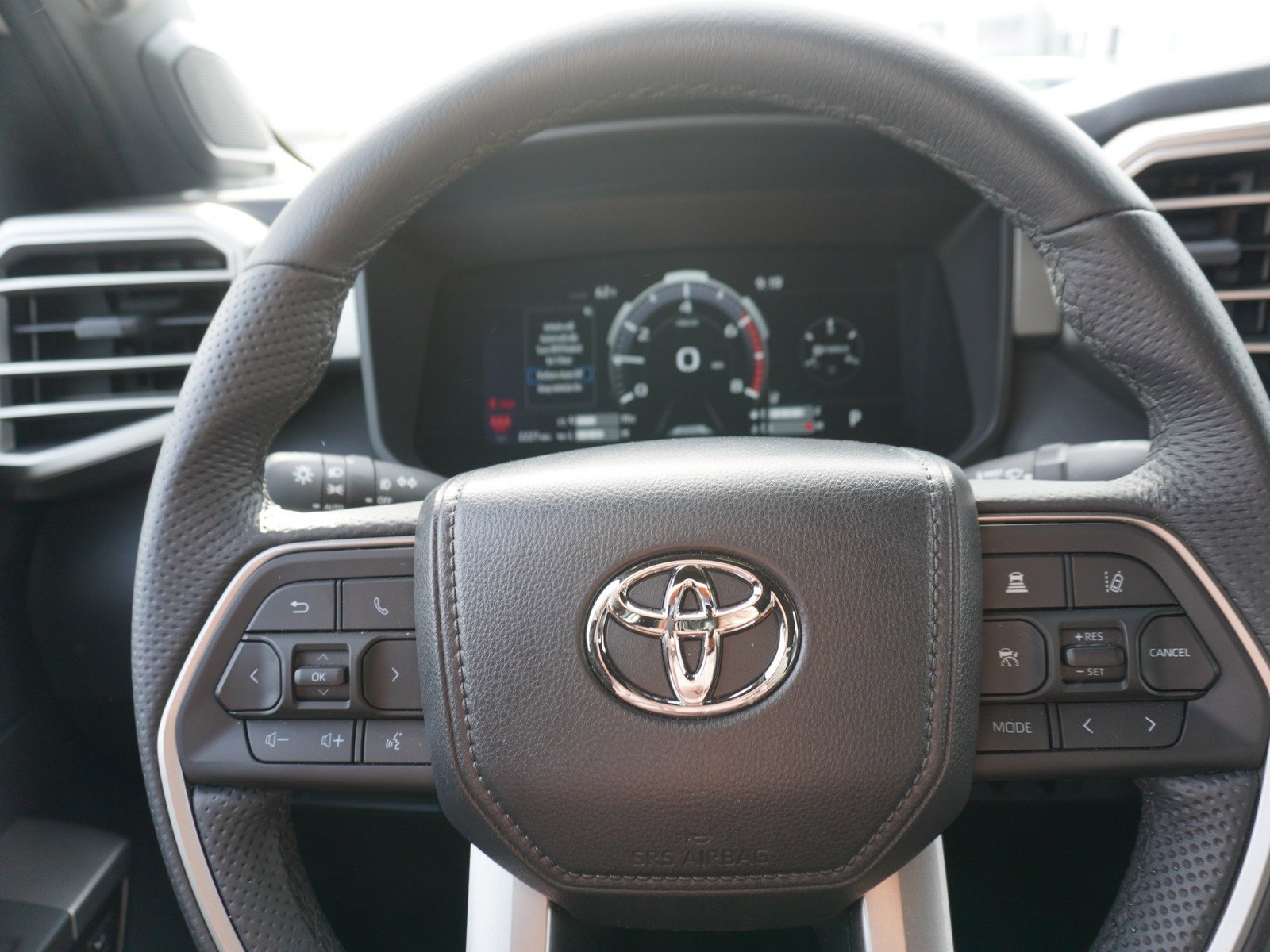 Used 2025 Toyota Tundra Limited image 25