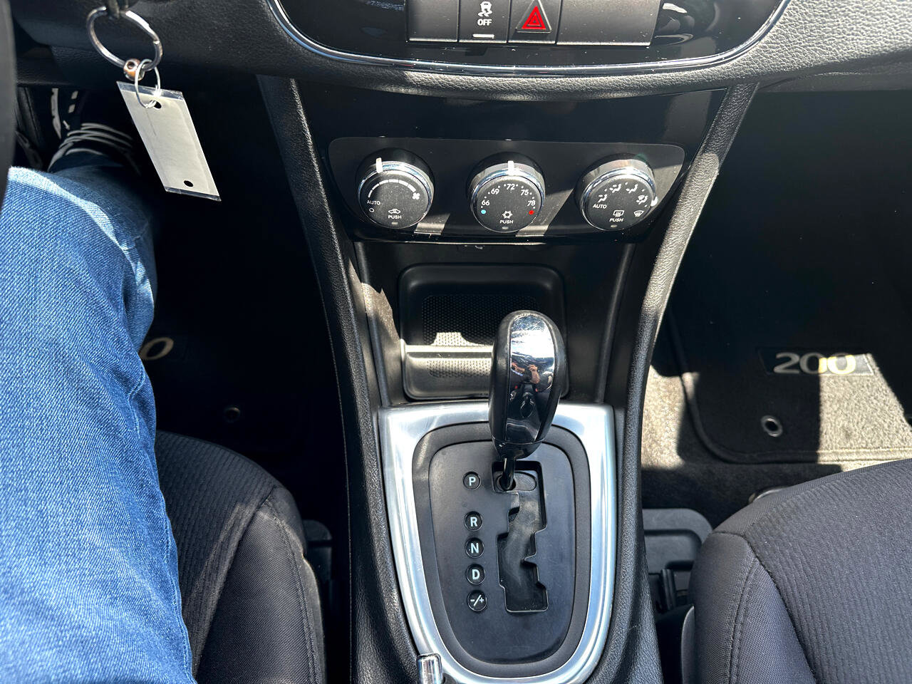 Used 2013 Chrysler 200 Touring w/ S Exterior Appearance Pkg image 13