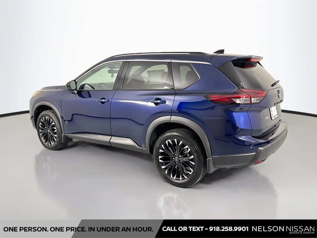 New 2026 Nissan Rogue Dark Armor FWD image 7