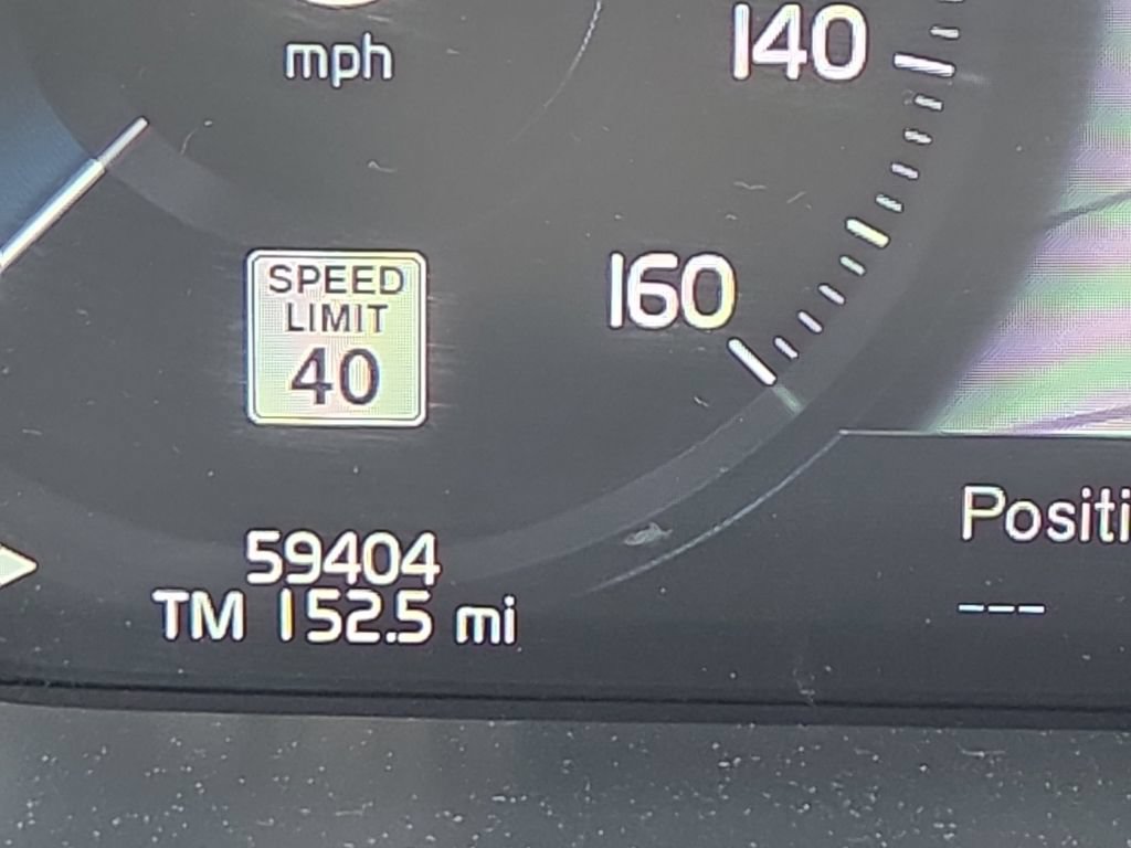 Used 2021 Volvo XC60 T5 Inscription w/ Advanced Package AWD/4WD image 15