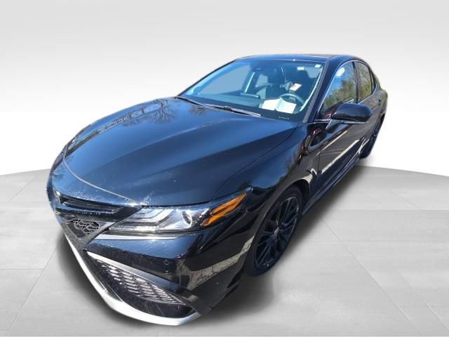 Used 2021 Toyota Camry XSE w/ Navigation Package image 2