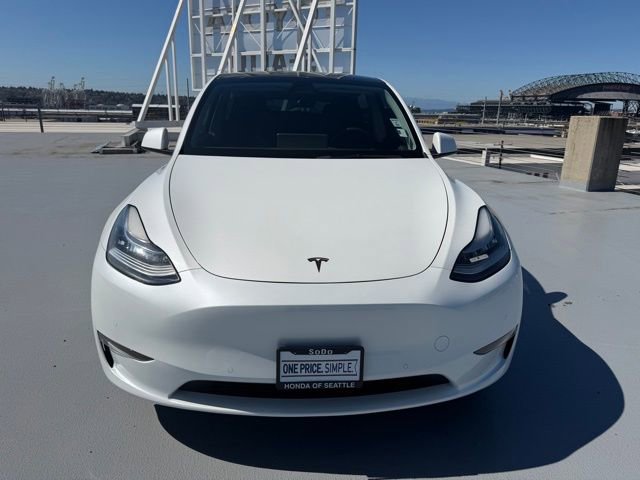 Used 2021 Tesla Model Y Long Range image 9