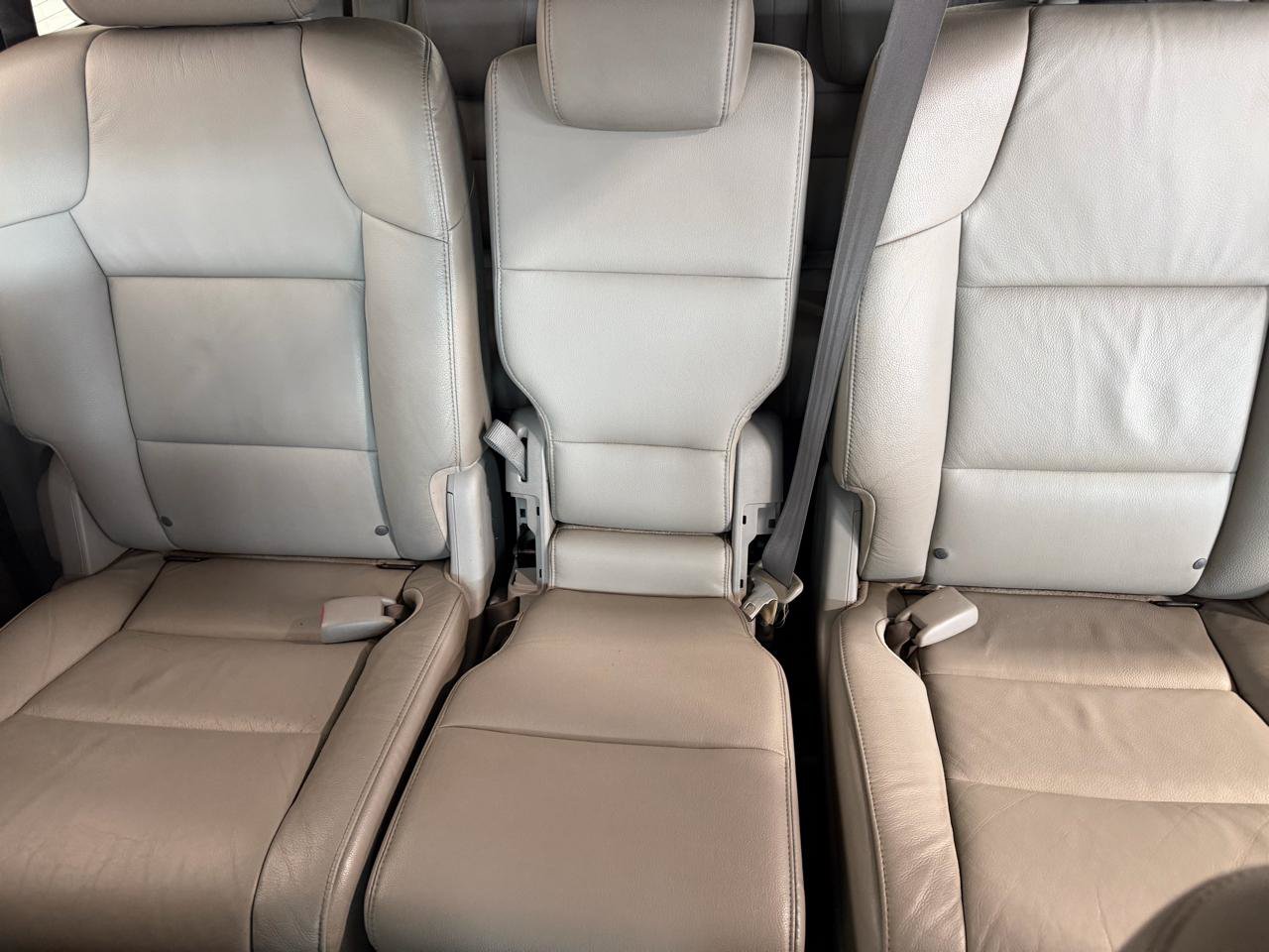 Used 2015 Honda Odyssey EX-L image 25