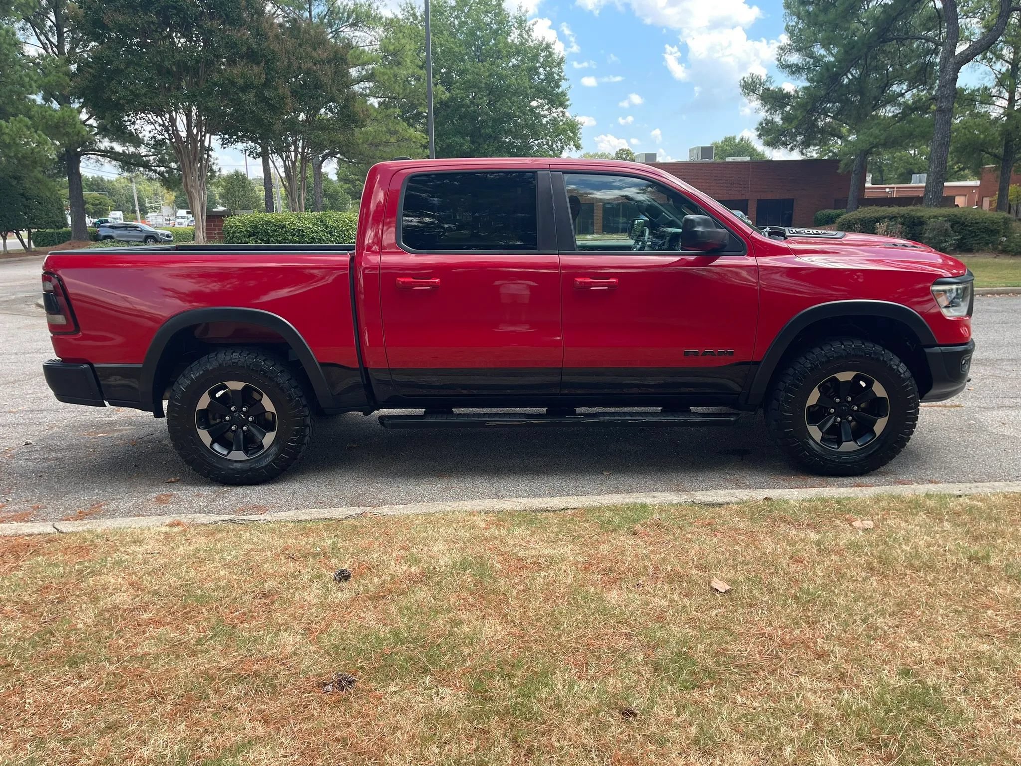 Used 2019 RAM 1500 Rebel AWD/4WD image 6