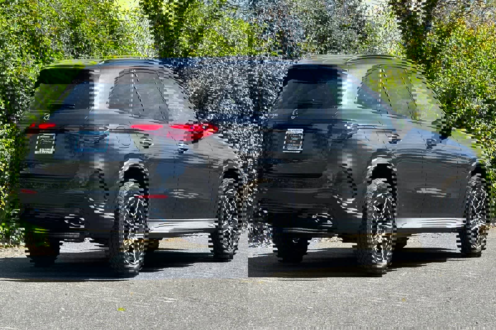 New 2026 Mercedes-Benz GLC 300 image 3