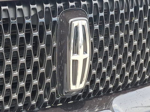 Used 2022 Lincoln Navigator L Reserve w/ Equipment Group 201A AWD/4WD image 40