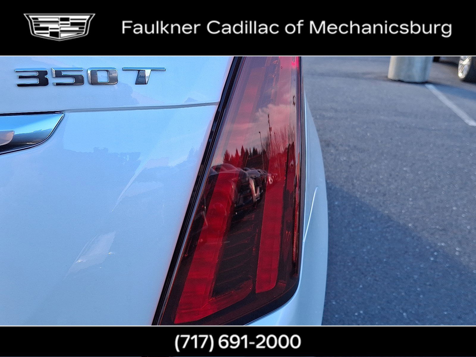 New 2026 Cadillac XT5 Luxury image 12