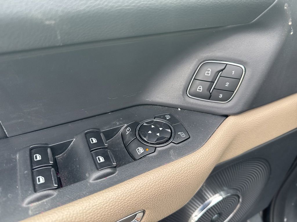 Used 2024 Ford Expedition Max Limited image 13