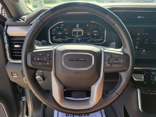 Used 2025 GMC Sierra 1500 Denali RWD image 18