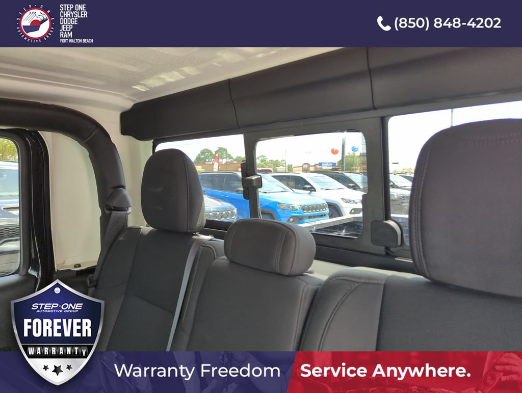 Used 2022 Jeep Gladiator Sport AWD/4WD image 28