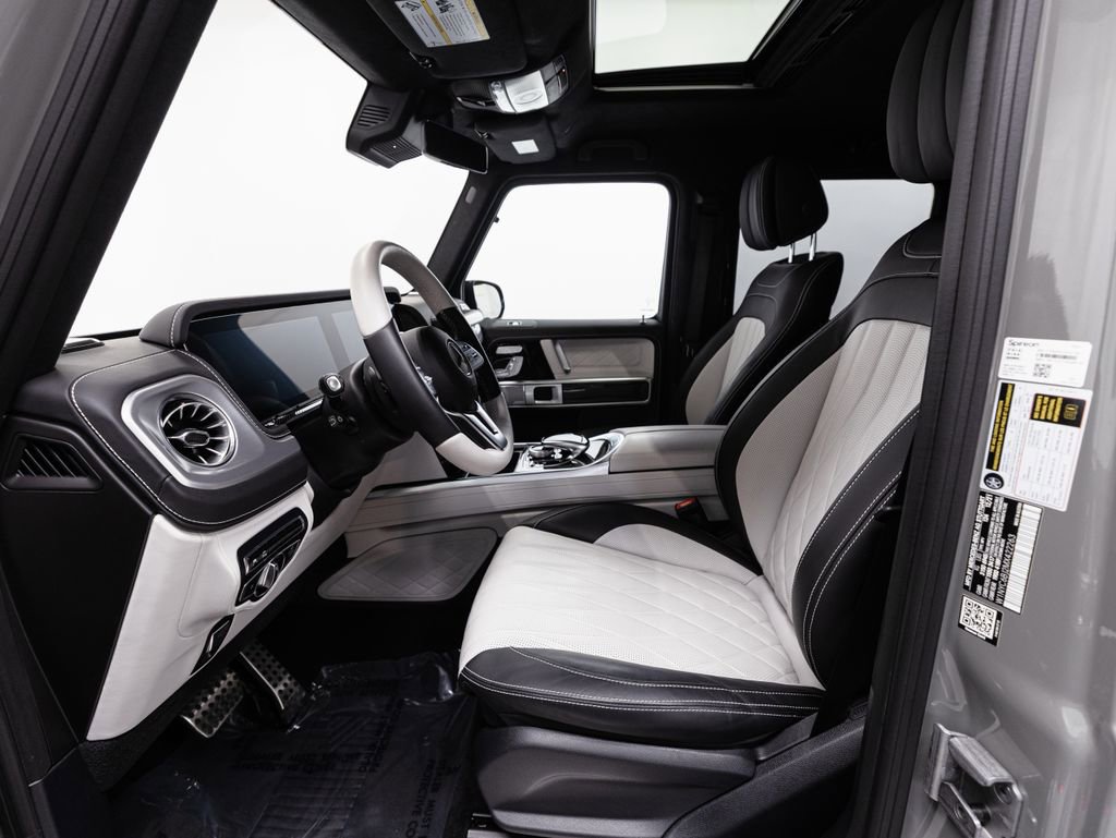 Used 2021 Mercedes-Benz G 550 image 8