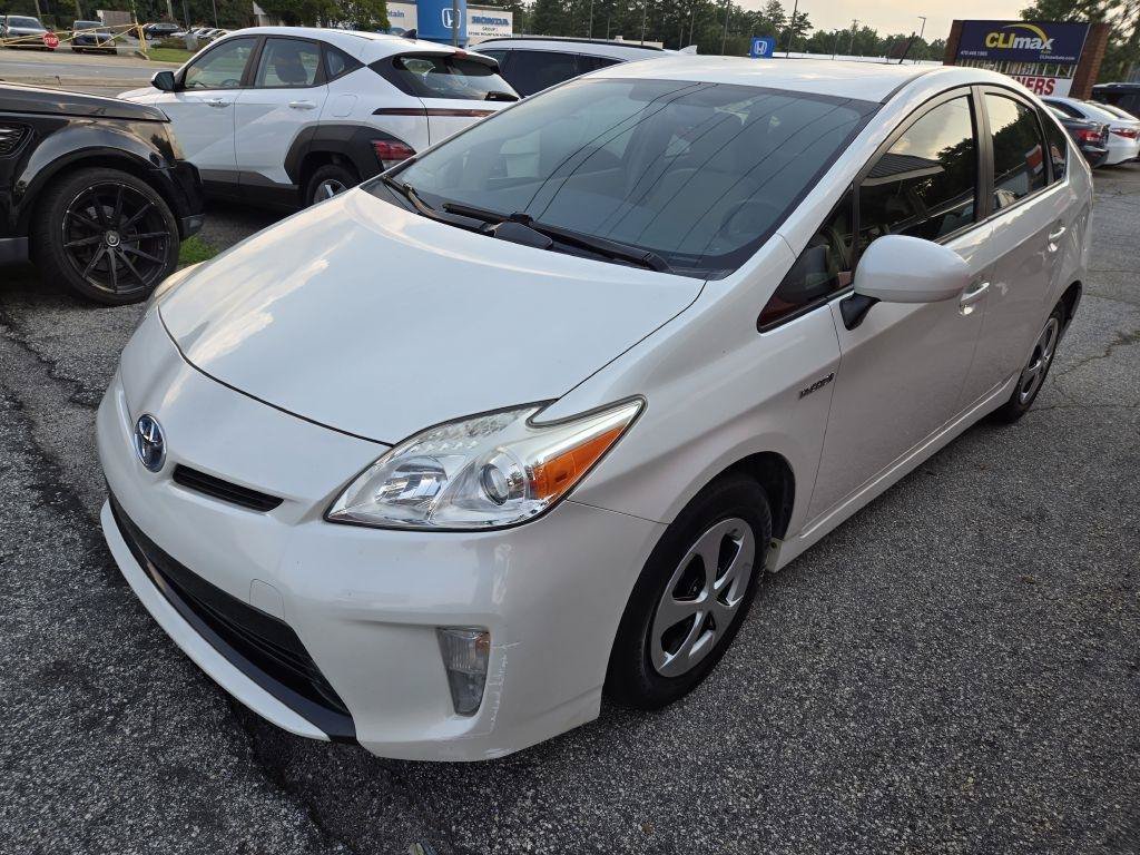 Used 2015 Toyota Prius Two FWD image 1